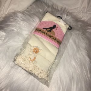 (2)HIGH KNEE SOCKS FOR BOOTS